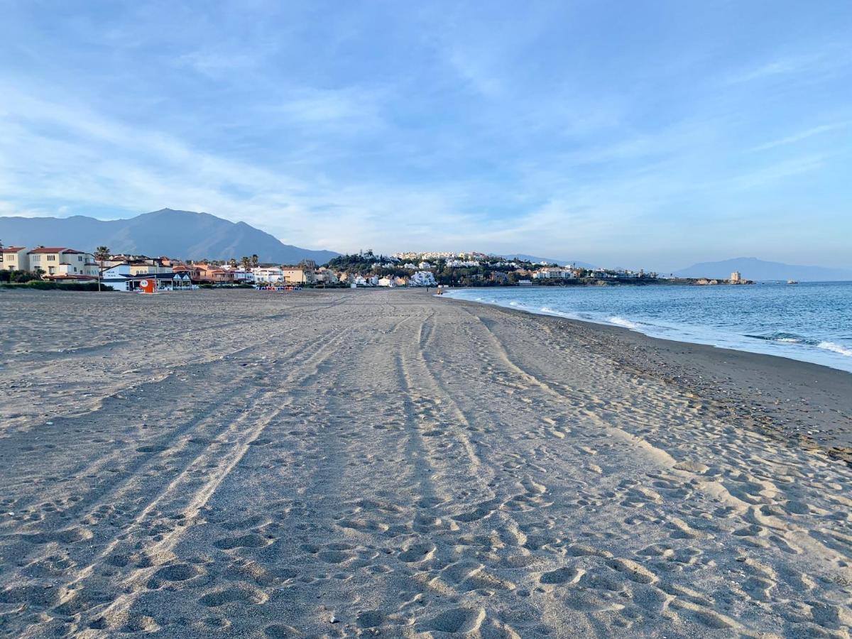 Casares Beach Golf Apartment With Private Garden Direct Pool Access Экстерьер фото